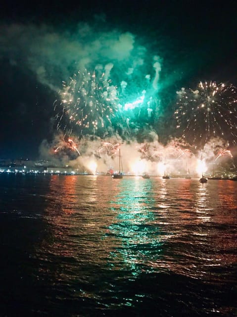 Bluemotion Lisbon: New Year's Eve sailboat cruise - Key Points