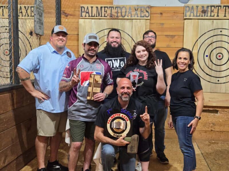 Bluffton: Axe Throwing Experience with Drinks and Snacks - Key Points