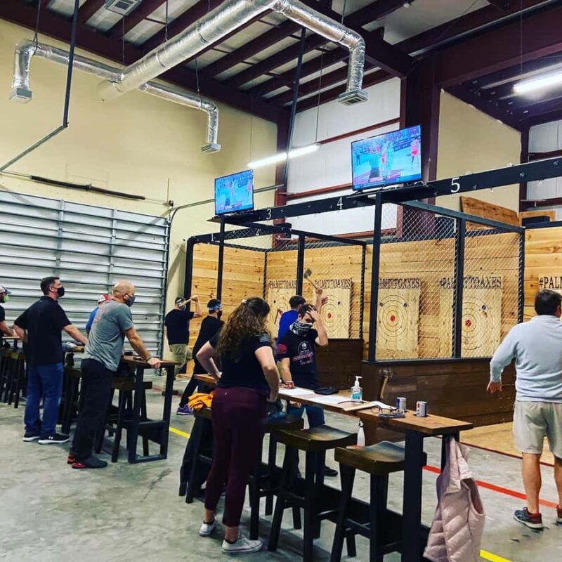 Bluffton: Axe Throwing Experience with Drinks and Snacks - An authentic and lively activity rooted in fun