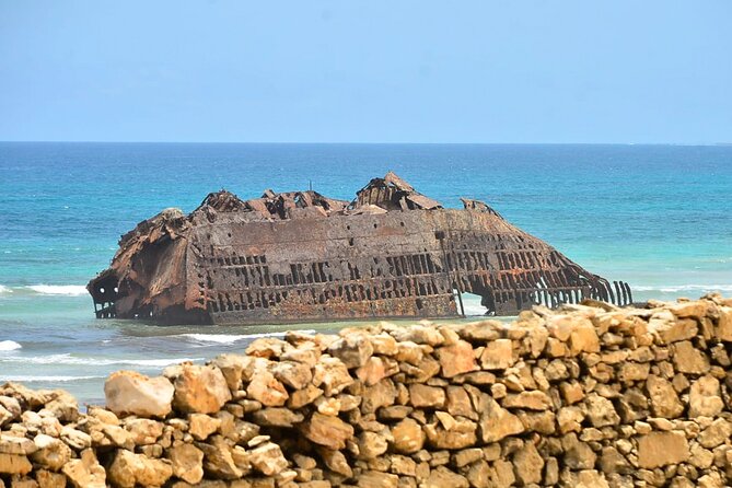 Boa Vista Tour: Santa Monica, Shark, Turtle, Desert & Shipwreck - Discovering Varandinha Beach Caves