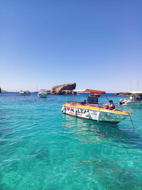 Boat Charter - Amenities Included in the Tour