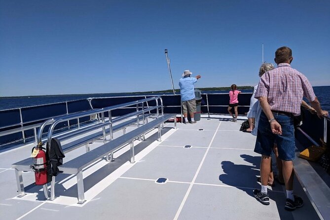 Boat Cruise- Sunset Live Music Cruise - Accessibility Features