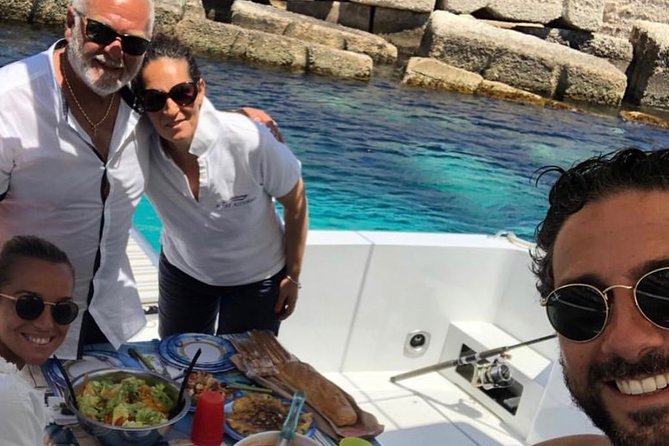 Boat Excursion Egadi Islands - Traveler Capacity