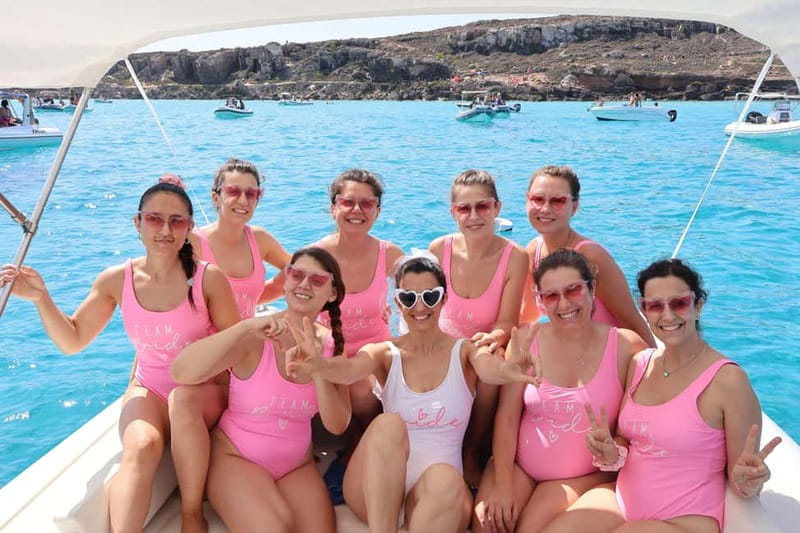 Boat excursion with bachelorette and bachelor party - Practical Details and Considerations