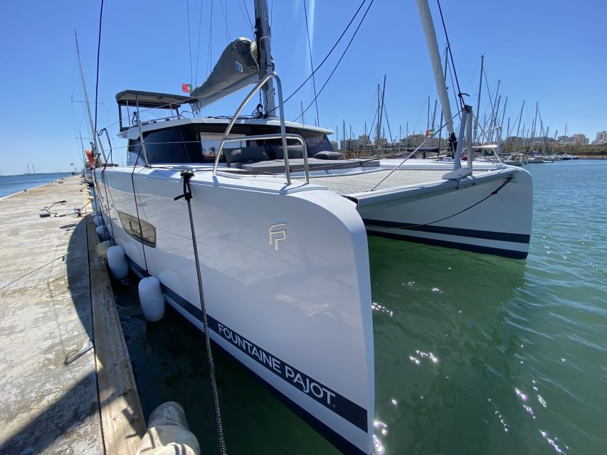 Boat in Algarve - Luxury Catamaran - Portimão - Departure From Marina De Portimão