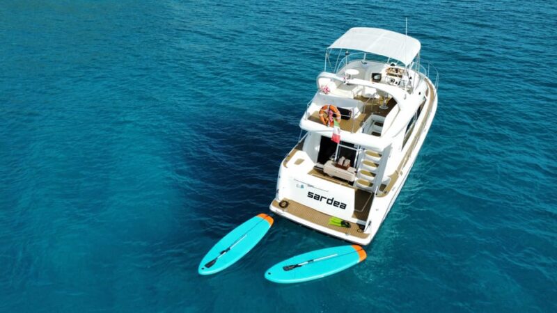 Boat in Olbia: Tavolara, Molara Pool, Gulf of Aranci - Language Options and Guidance