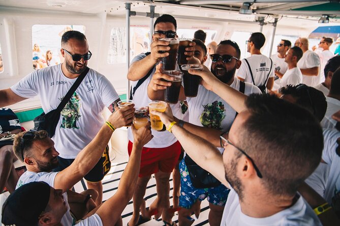 Boat Party in Malaga Centre - Inclusions