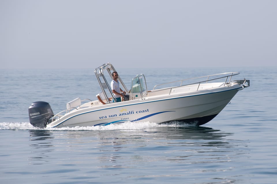 Boat rental without license Amalfi Coast - Key Points