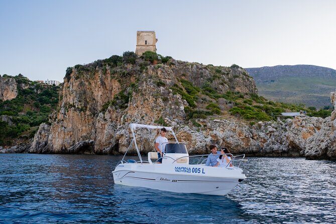 Boat rental without license Castellammare del Golfo-Rent boat - The Sum Up