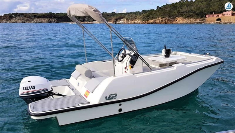 Boat rental without qualifications - Exploring the Torrevieja Coast by Private Boat: An In-Depth Review