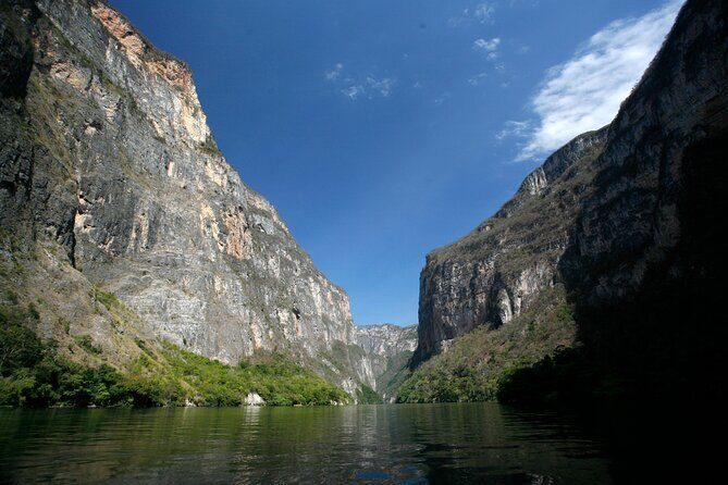 Boat ride through Sumidero Canyon and visit to Indian Villages - An In-Depth Look at the Itinerary