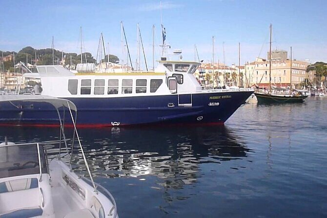 Boat to paradisiac island & electric bike tour from Sanary port - An In-depth Look at the Tour Experience