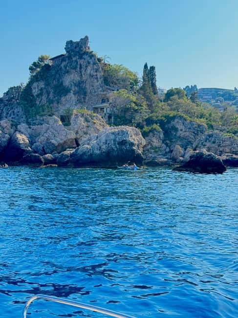 Boat Tour: Grotta dell'Amore - Taormina - Isola Bella - Grotta Azzurra - Return Journey and Reflection