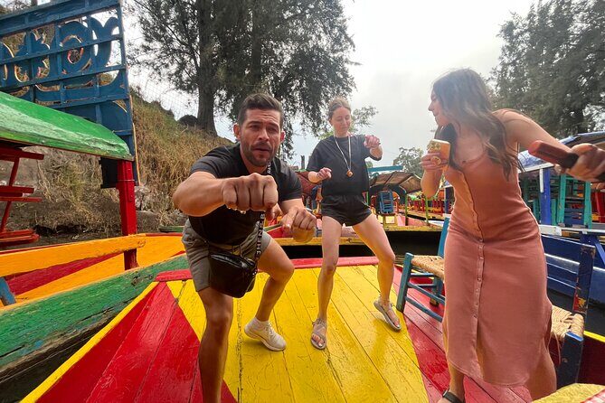 Boat Tour in Mexico City and Live Guide Drinks and Tacos - How the Tour Balances Fun and Education