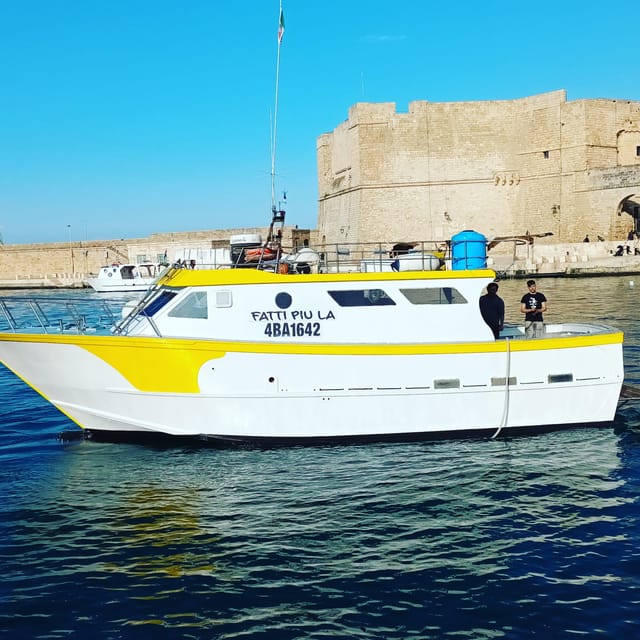 Boat Tour in Monopoli of 1.30h - Key Points