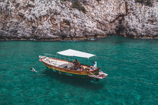 Boat Tour to the Circeo Caves - A Detailed Look at What to Expect