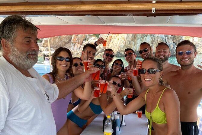 Boat tour to the gypsy reserve and Scopello stacks - FAQ