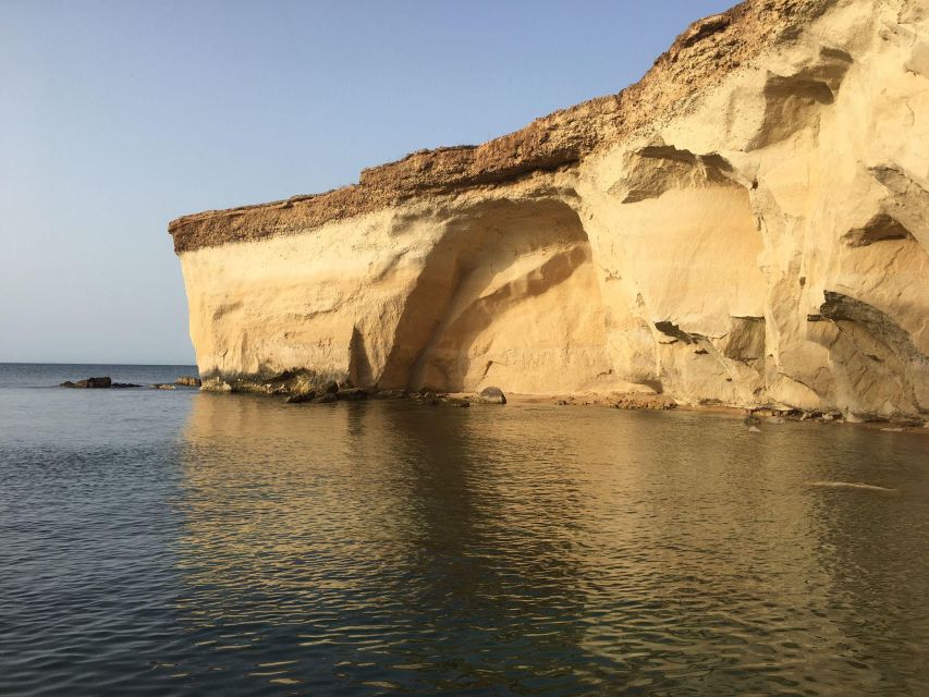Boat Tour With Lunch on Board - Key Points