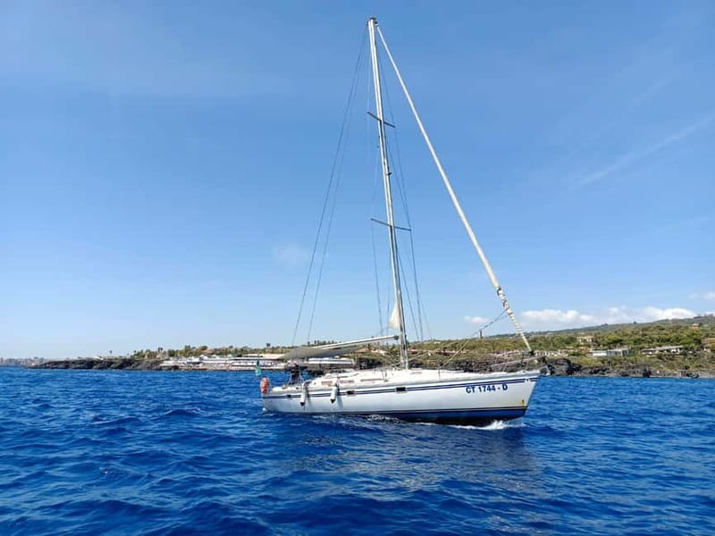 Boat trip among the Cyclops Islands with Prosecco and snorkeling - FAQs