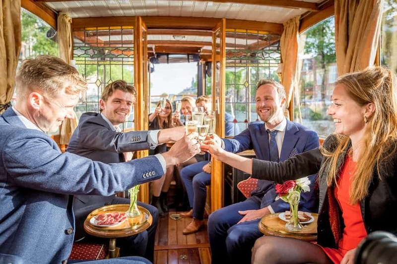 Boat trip through the canals of Amsterdam with Spanish guide - What to Expect on This Canal Trip