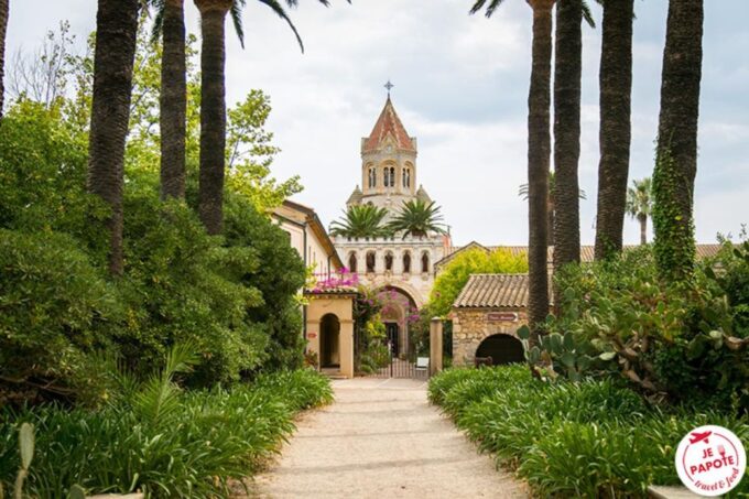 Boat Trip to the Lérins Islands and Cannes - The Beauty of the Lagoon