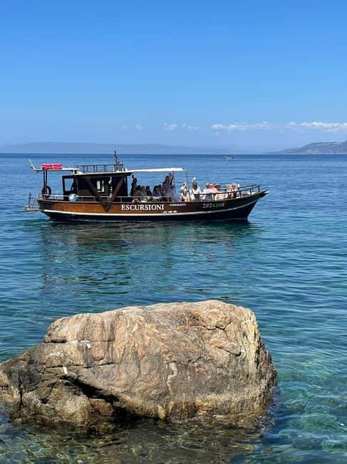Boat trip with Pathos - Exploring Calabria’s Coast with Pathos: An Authentic Sea Adventure