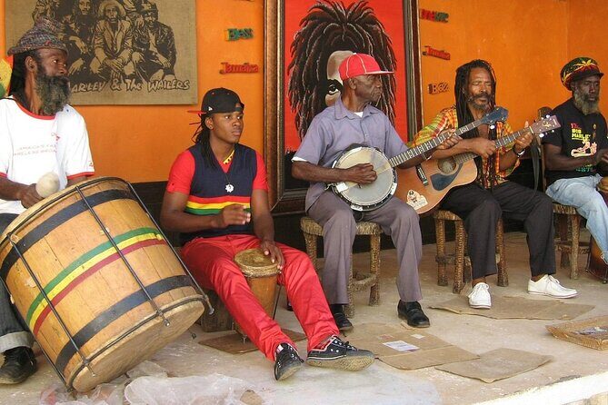 Bob Marley Nine Miles, sightseeing and local food and fruit stop - FAQ