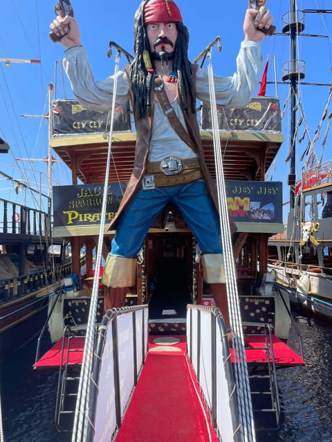 Bodrum: Pirate Boat Trip with Lunch and Swim Stops - Timing and Group Dynamics