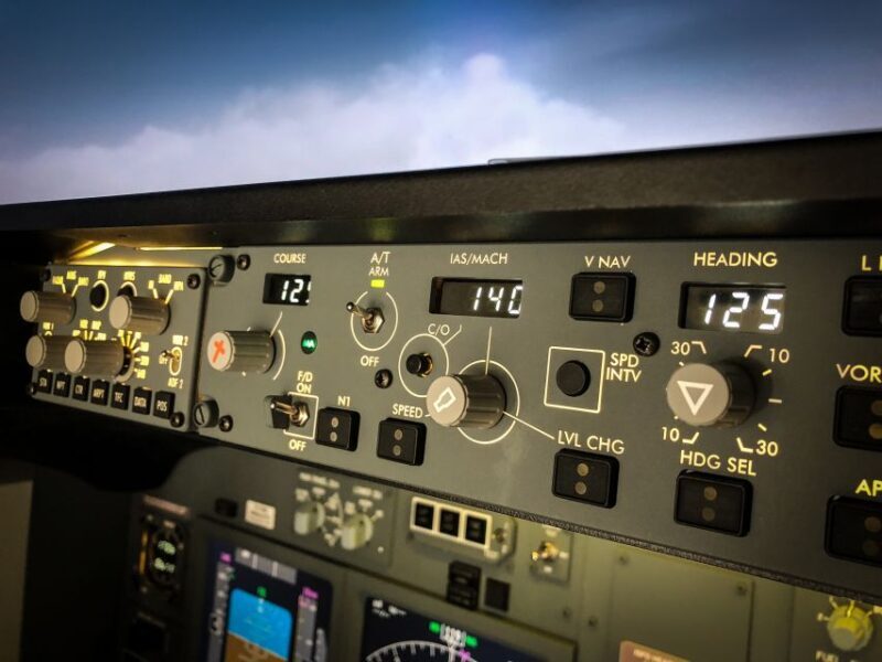 Boeing 737-800NG Professional flight simulator - 50 minutes - Introduction