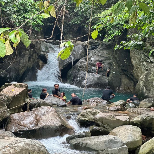 Bogor: Trekking Tour to Green Hills & Fresh Waterfalls - Inclusions