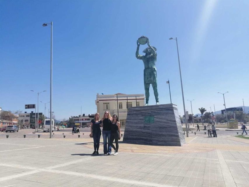 Bogota: Guatavita and Salt Cathedral Daily Group Tour - Meeting Points and Transportation