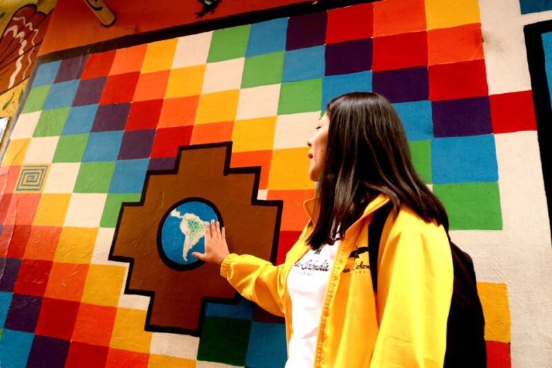 Bogotá: La Candelaria Graffiti & Urban Art Shared Tour - Experience and Highlights