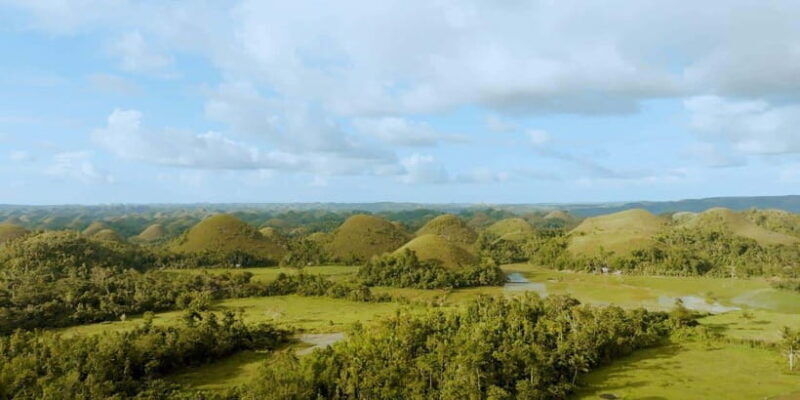 Bohol: Chocolate Hills, Tarsiers, & Loboc River Shared Tour - Key Points