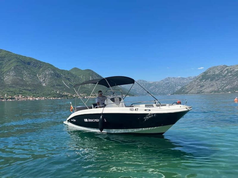 Boka Breeze: Private Speedboat Tour - Why Choose a Private Speedboat Tour in Boka Bay?