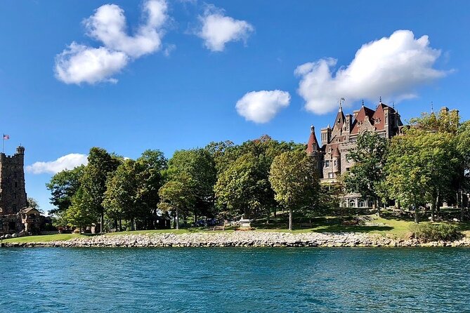 Boldt Castle and 2 Nation Tour - Tour Highlights