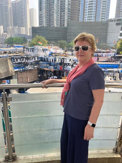 Bollywood & Slum Life Experience Tour - Itinerary Highlights