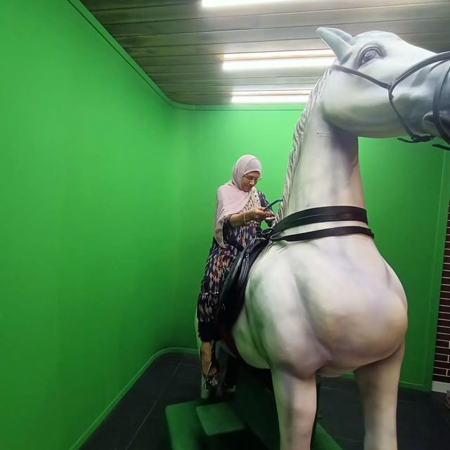 Bollywood Studio Guided Half-Day Tour - Frequently Asked Questions