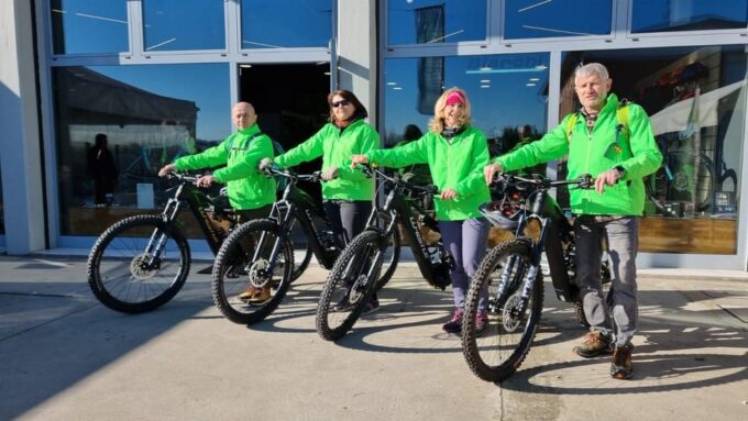 Bologna and Modena: E-bike Rental - Exploring Castles and Vineyards