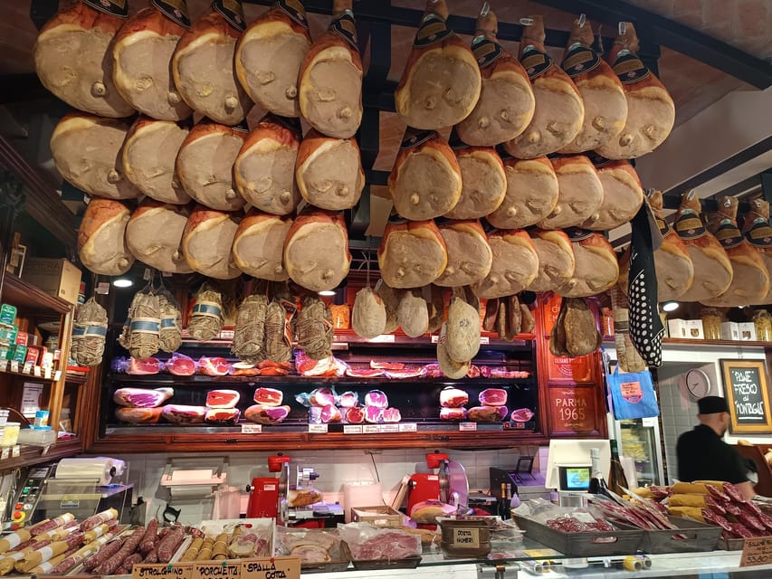 Bologna by Night: Food, Wine, Spritz and Fun - Authentic Flavors and Experiences