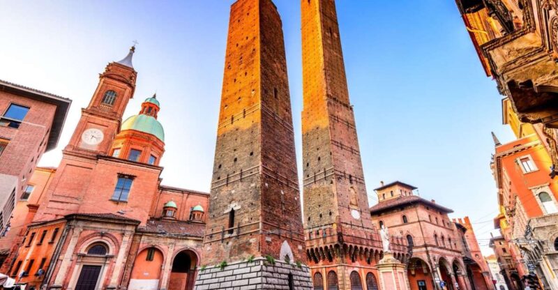 Bologna: First Discovery Walk and Reading Walking Tour - Customer Reviews and Ratings