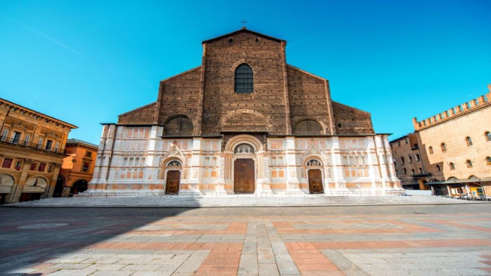 Bologna Guided Bike Tour - Booking Information