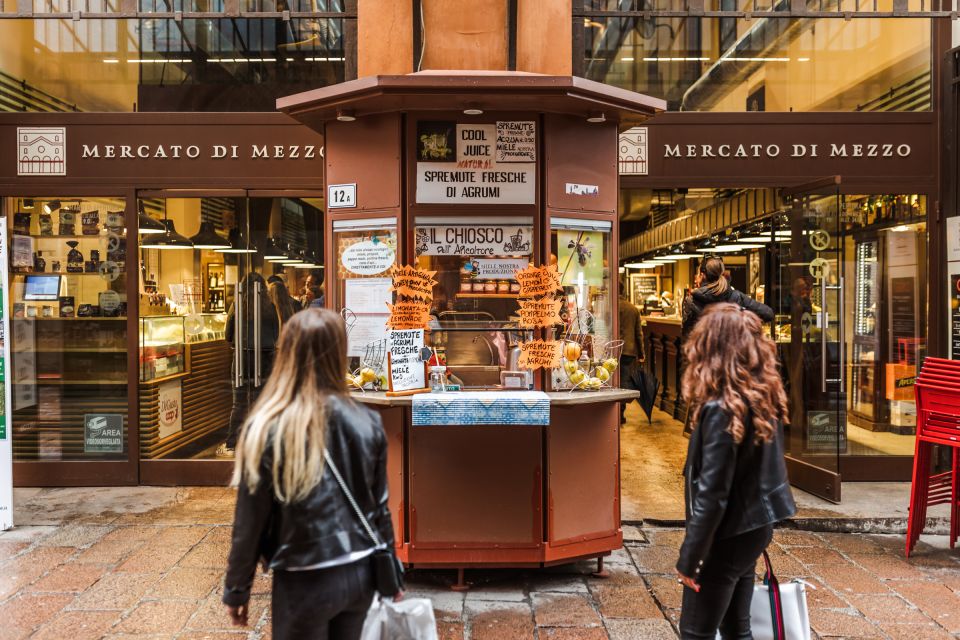 Bologna: Highlights and Hidden Gems of the City Tour - Group Size and Flexibility