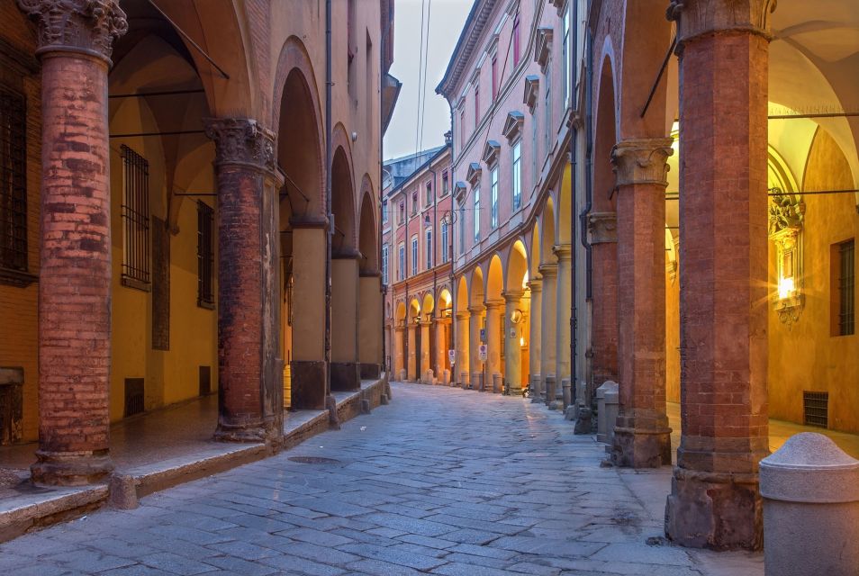 Bologna: Kid-friendly Guided Tour of the City Highlights - Kid-Friendly Activities and Games