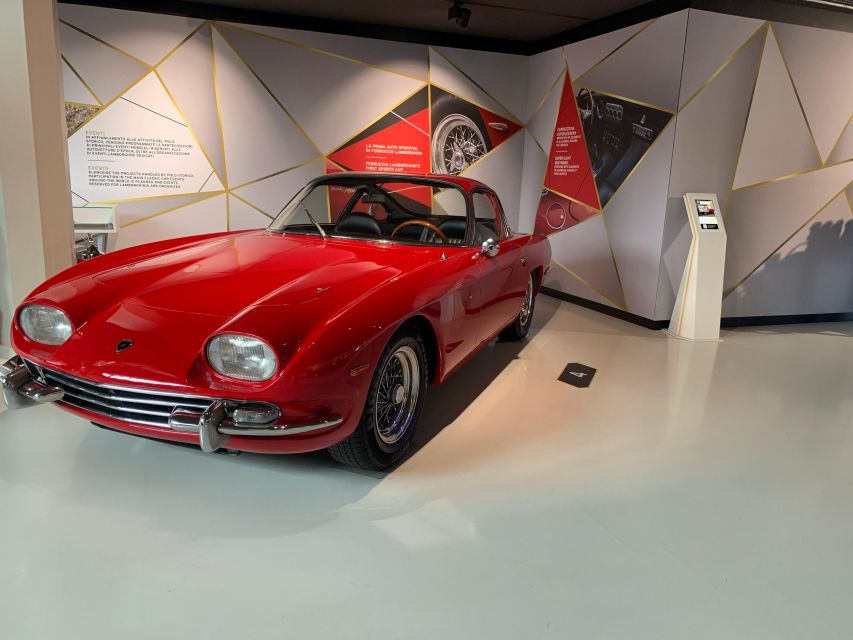 Bologna: Pagani, Ferrari, & Lamborghini Museums With Lunch - Lamborghini Showcase