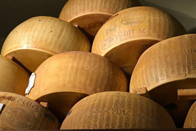 Bologna: Pasta and Tiramisu Small Group Cooking Class with Wine - What to Expect from the Bologna Pasta and Tiramisu Cooking Class