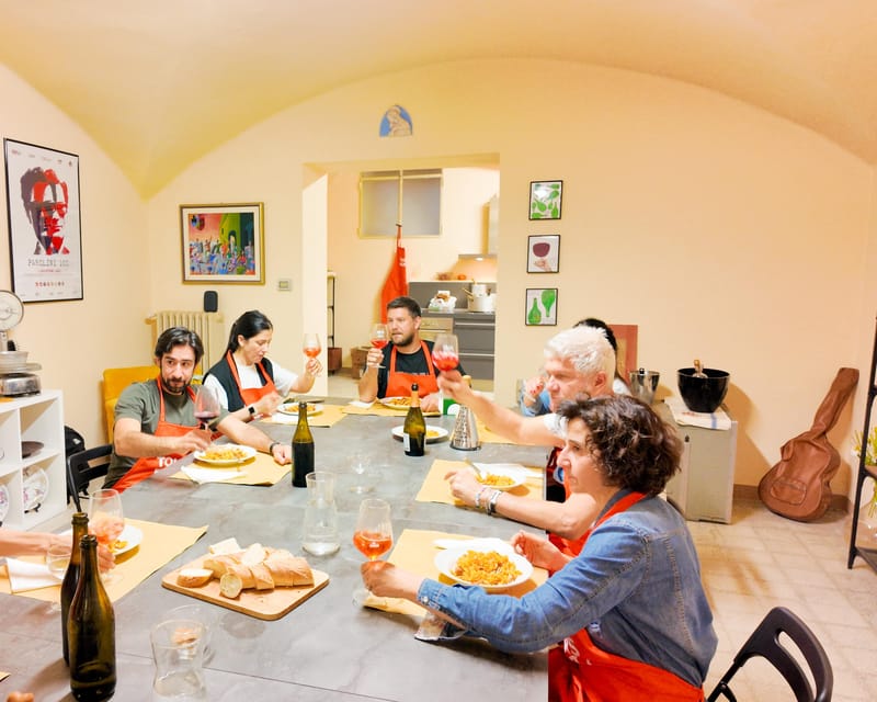 Bologna: Pasta Tagliatelle Ragu Cooking Class With Spritz - Mastering the Art of Casoni Spritz
