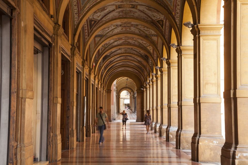 Bologna: Porticoes and Basilica San Luca Guided Tour - Recap