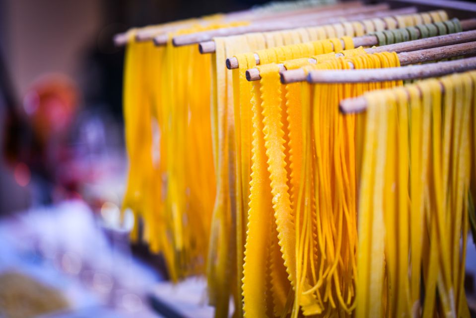 Bologna: Private Cooking Class With 2-Courses and Drinks - Cooking With a Bolognese Sfoglina