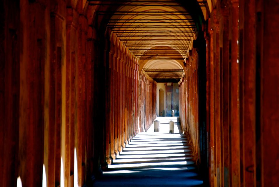 Bologna: Private Guided Walking Tour - Square of Santo Stefano