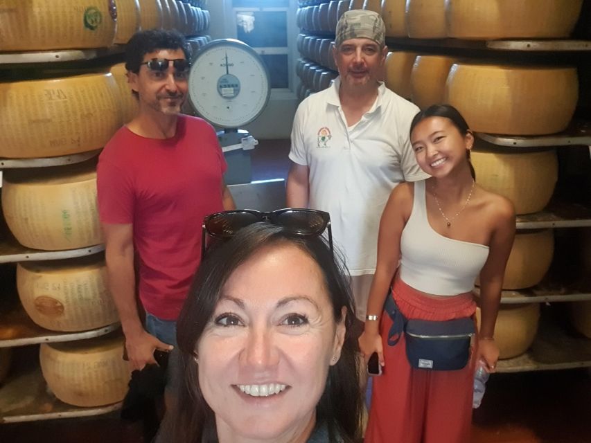 Bologna: Private Parmesan, Balsamic, Prosciutto Tasting Tour - Dairy Farm Visit and Ricotta Tasting